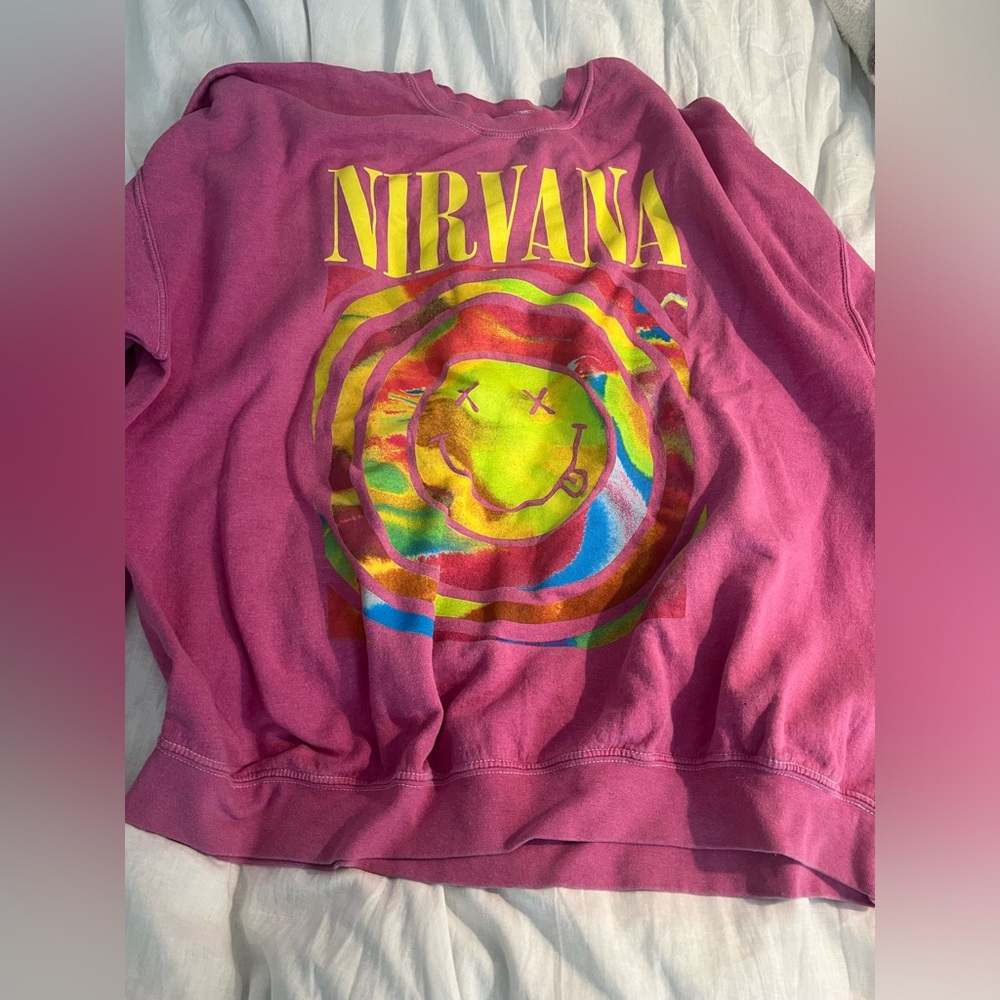 narvana urban outfitters crew neck